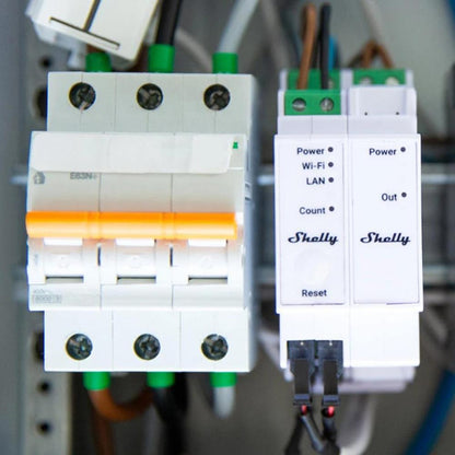 Shelly Pro 3EM 3-Phasen-Stromverbrauchsmessgerät 120A WiFi LAN DIN opt. Addon